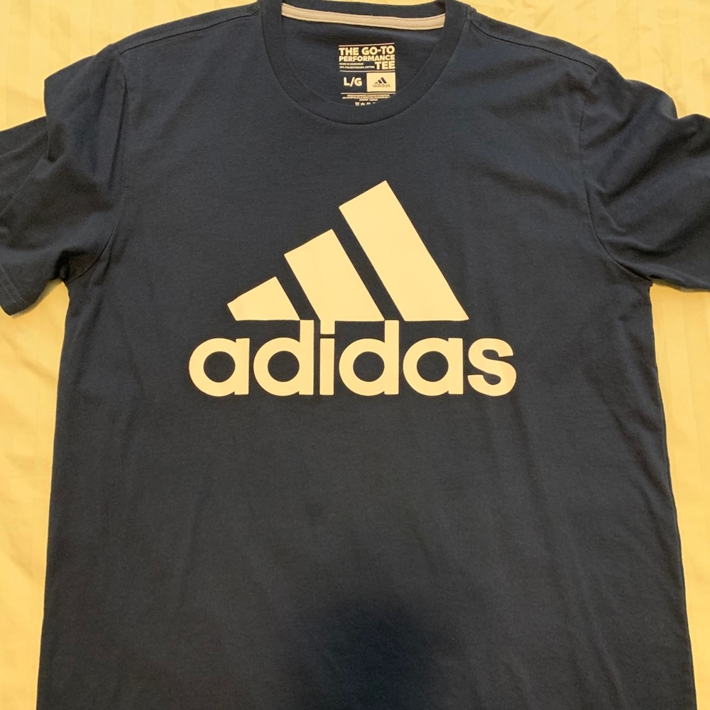 Adidas Performance Tshirt(Large) Excellent Cond